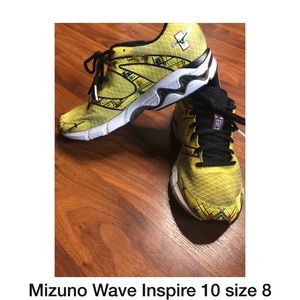 Mizuno Inspire 10 size 8 Women’s running sneaker
